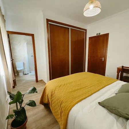 Guest house Donothing House - - Baleal Ferrel (Leiria)