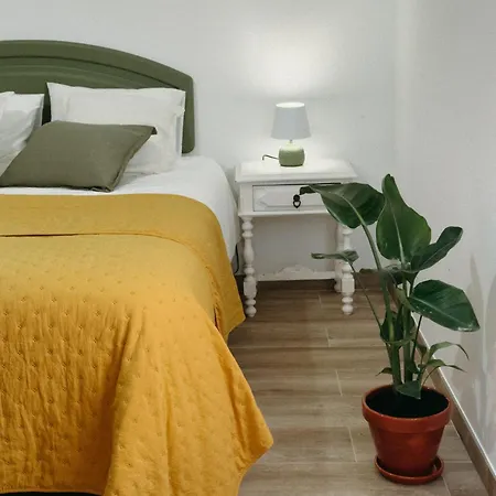 Guest house Donothing House - - Baleal *