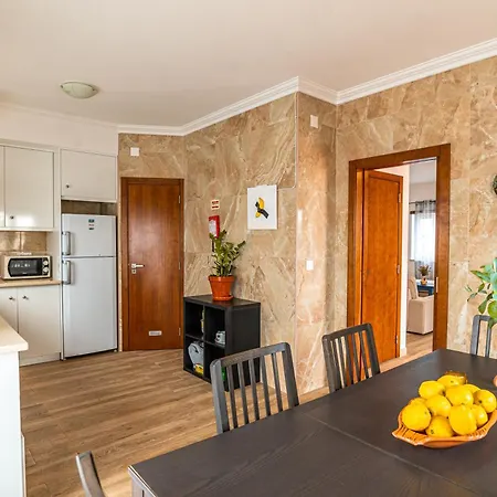 Donothing House - - Baleal *