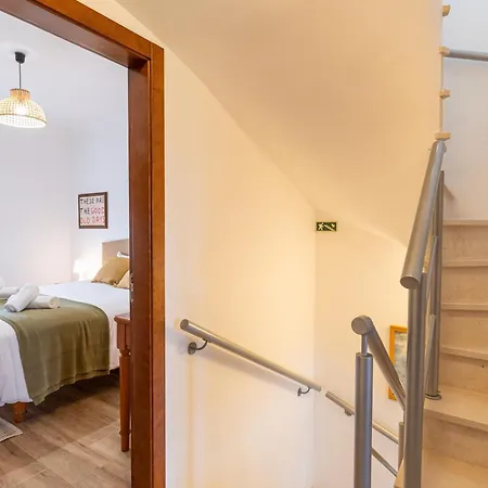 Donothing House - - Baleal *