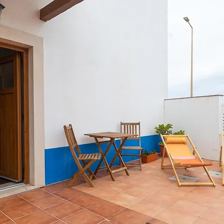 Donothing House - - Baleal Guest house *