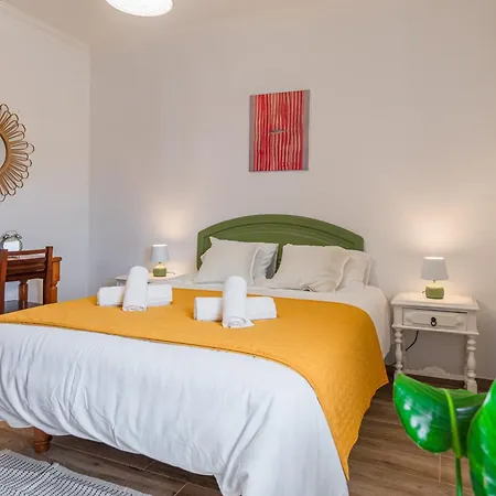 Donothing House - - Baleal بيت ضيافة فيريل